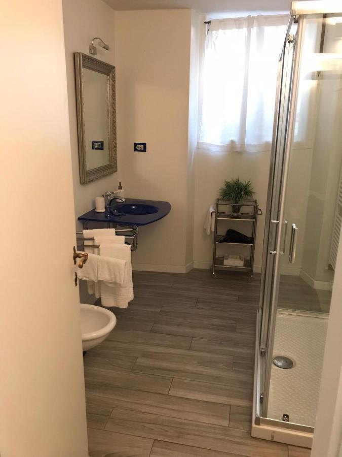 Cynthia'S Garden - Apartment With Private Garden In Santa Croce فلورنس المظهر الخارجي الصورة
