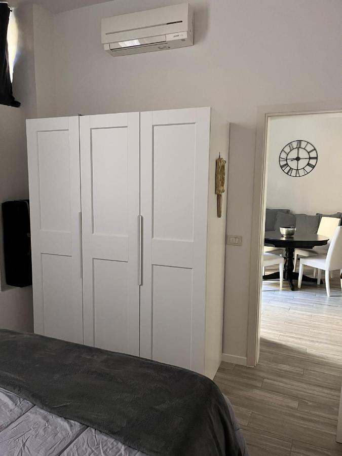 Cynthia'S Garden - Apartment With Private Garden In Santa Croce فلورنس المظهر الخارجي الصورة